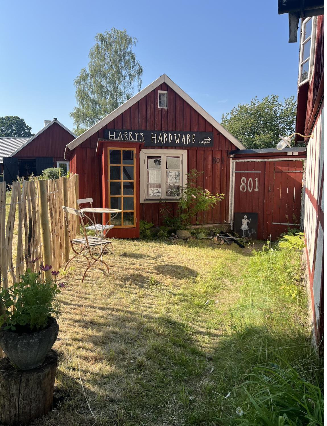 Harrys Hardware Home Brösarp 外观 照片