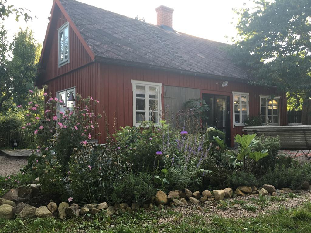 Harrys Hardware Home Brösarp 外观 照片