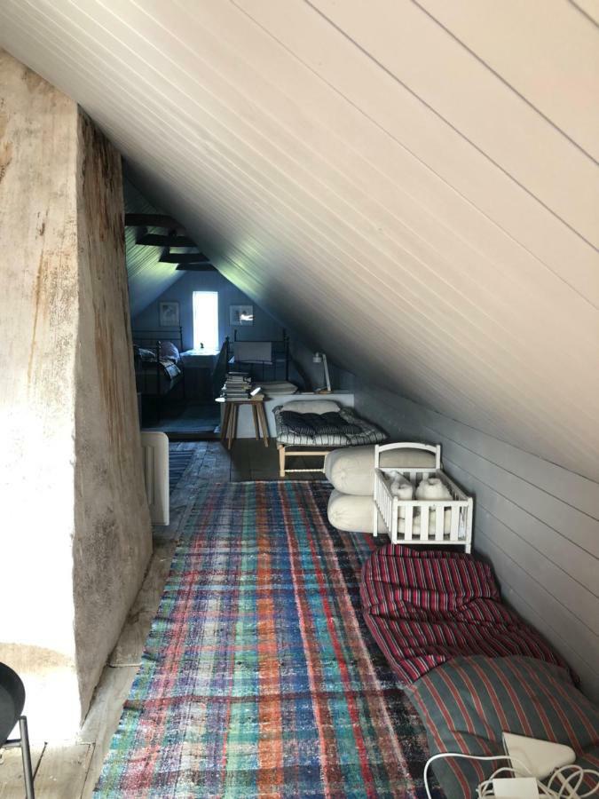 Harrys Hardware Home Brösarp 外观 照片